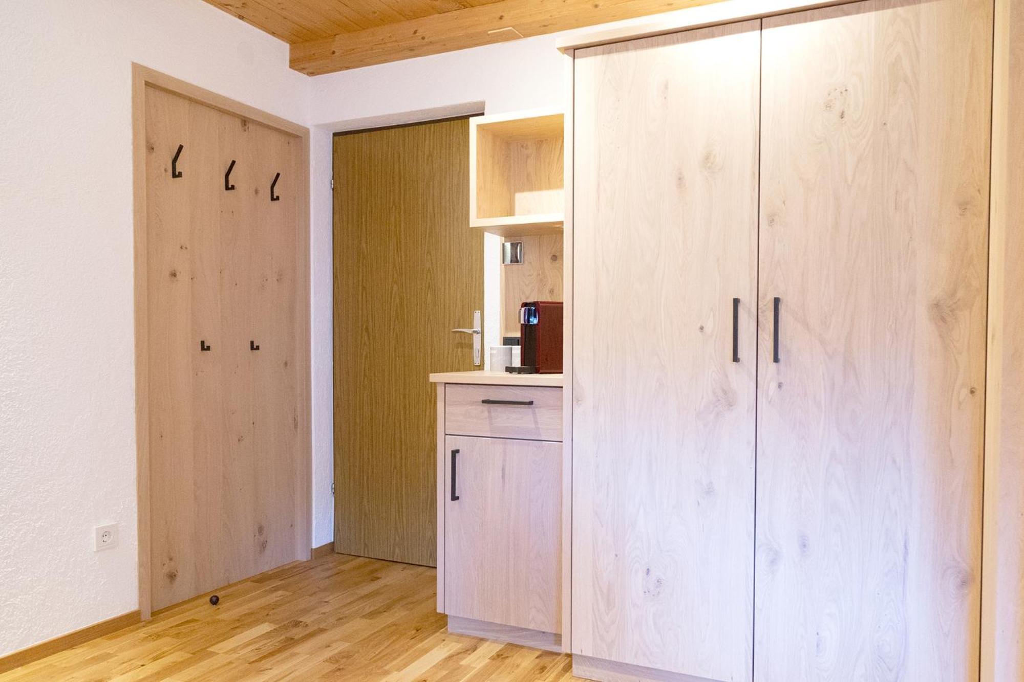 לינה וארוחת בוקר ניוסטיפט אים סטובאיטל Haus Steinbock מראה חיצוני תמונה